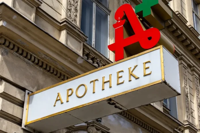 Point-of-Care-Tests in Apotheken können unerkannte Risiko- oder Krankheitsfälle identifizieren.
