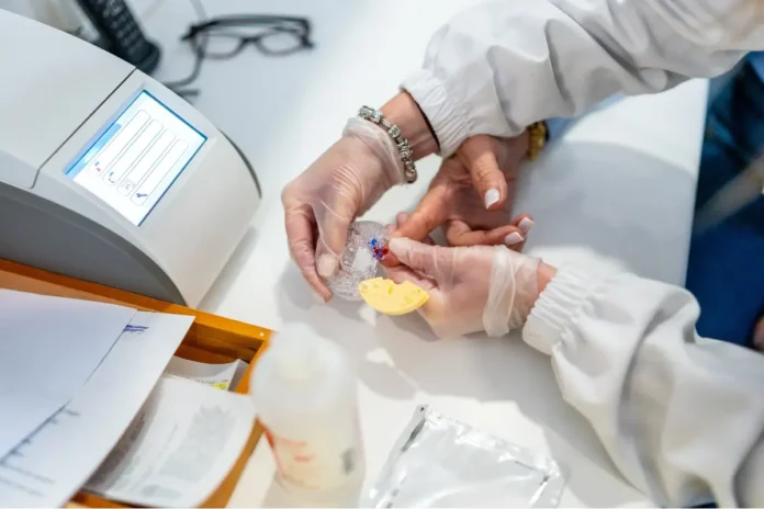Gesundheitscheck in einer steirischen Apotheke im Rahmen der Aktion zur Frauengesundheit