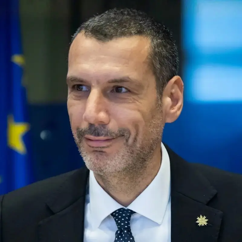 Neophytos Charalambides spricht über die Versorgung mit kritischen Arzneimitteln in Europa