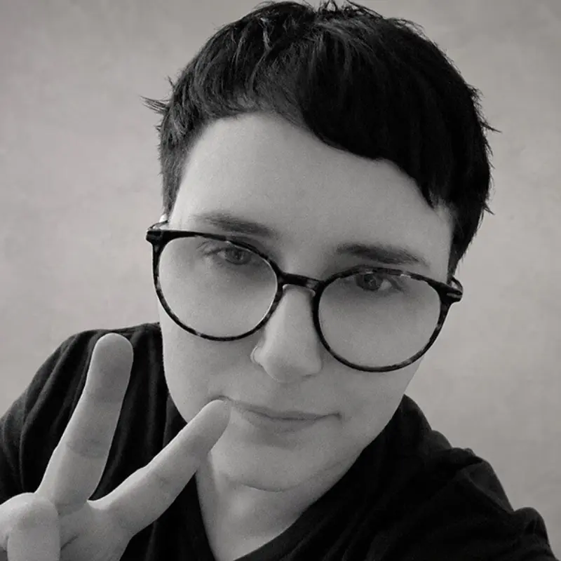 Dipl.-Dokumentarin (FH) Claudia Schreiner
