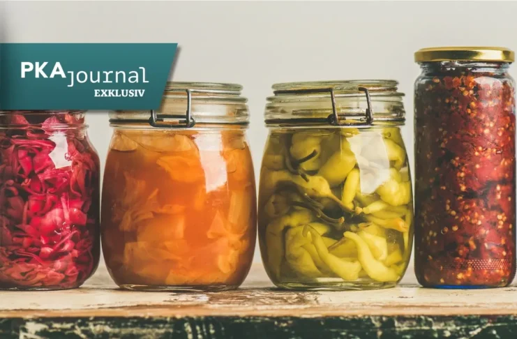Fermentierte Lebensmittel in Gläsern