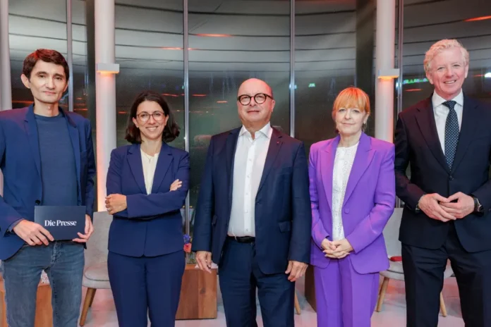 Podiumsdiskussion zum Impfen in der Apotheke in Wien