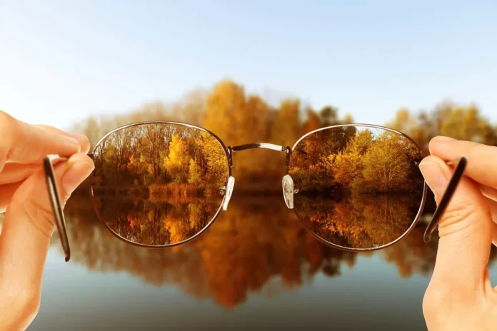 Kurzsichtigkeit: Scharfe Sicht durch eine Brille